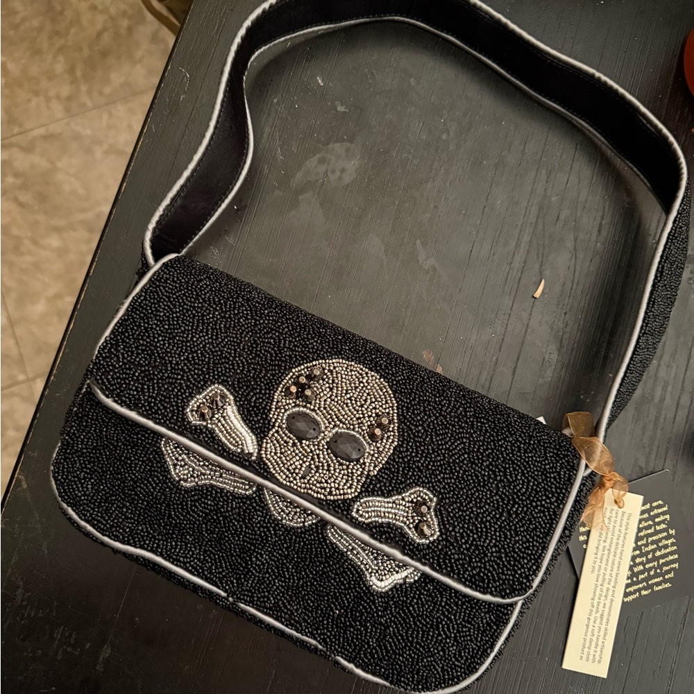 DISCOUNTED Skull beaded bag